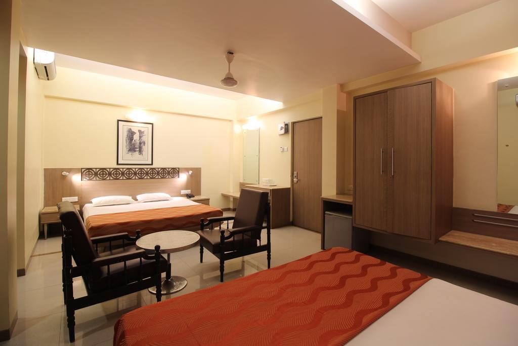Hotel Samrat Mumbai Szoba fotó