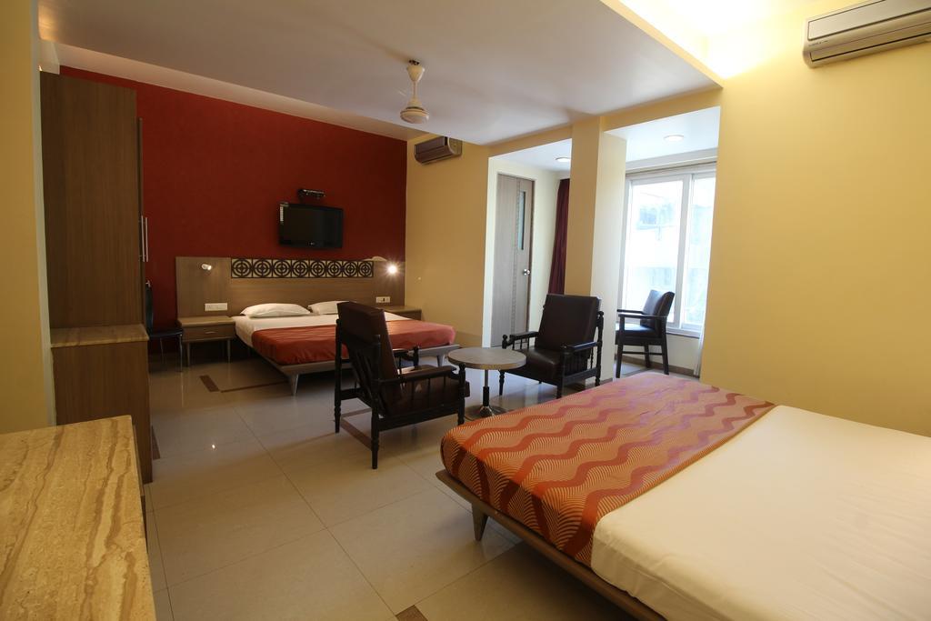 Hotel Samrat Mumbai Szoba fotó