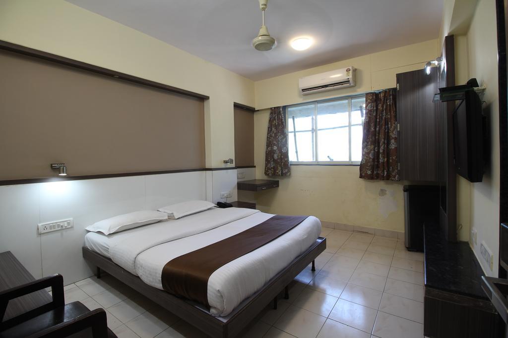 Hotel Samrat Mumbai Szoba fotó