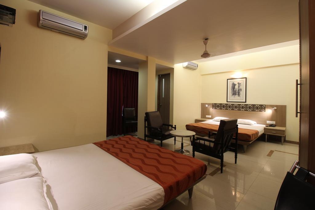 Hotel Samrat Mumbai Szoba fotó
